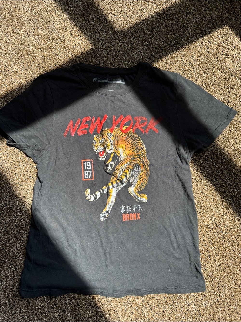 Prince Peter New York Bronx Tiger Graphic Tee